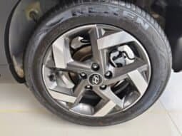 Hyundai VENUE LIMITED SR AT full