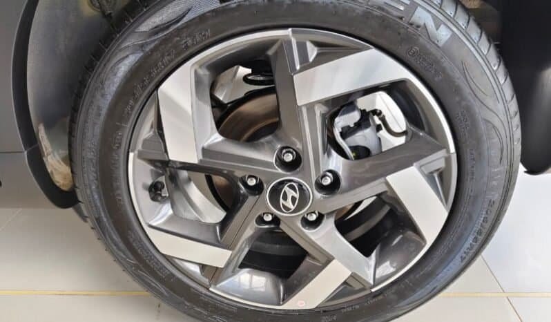 Hyundai VENUE LIMITED SR AT full