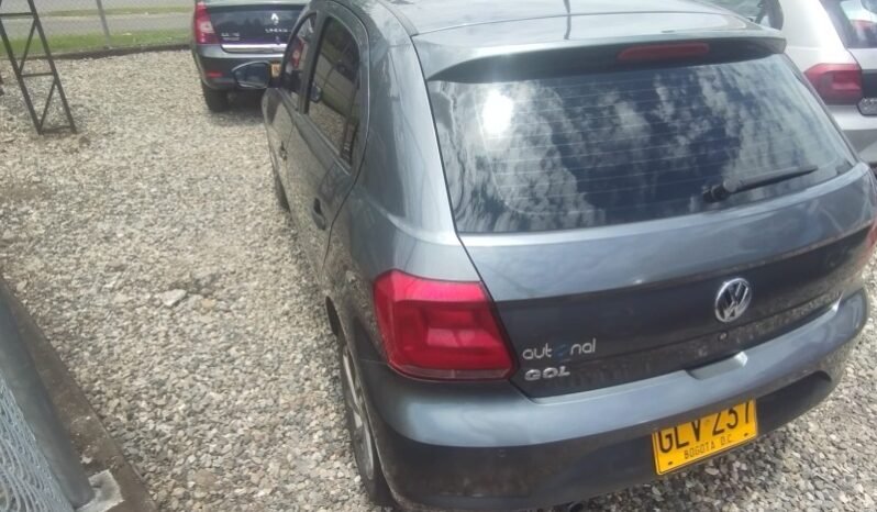 
								Volkswagen Gol ConfortLine Mt full									