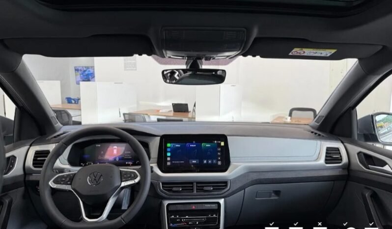 
								Volkswagen T- CROOS full									