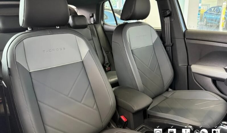 
								Volkswagen T- CROOS full									
