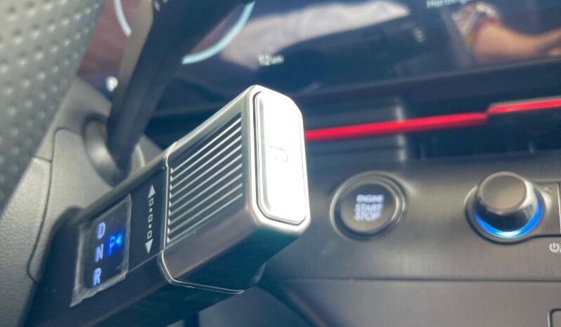 
								Hyundai Kona Hibrida Nline full									