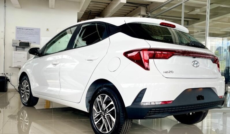 
								Hyundai HB20 Advance MT Hatchback full									