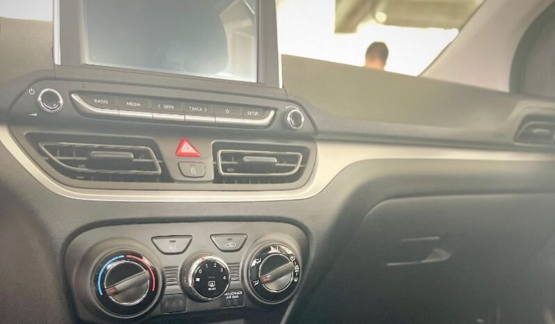 
								Hyundai HB20 Advance MT Hatchback full									