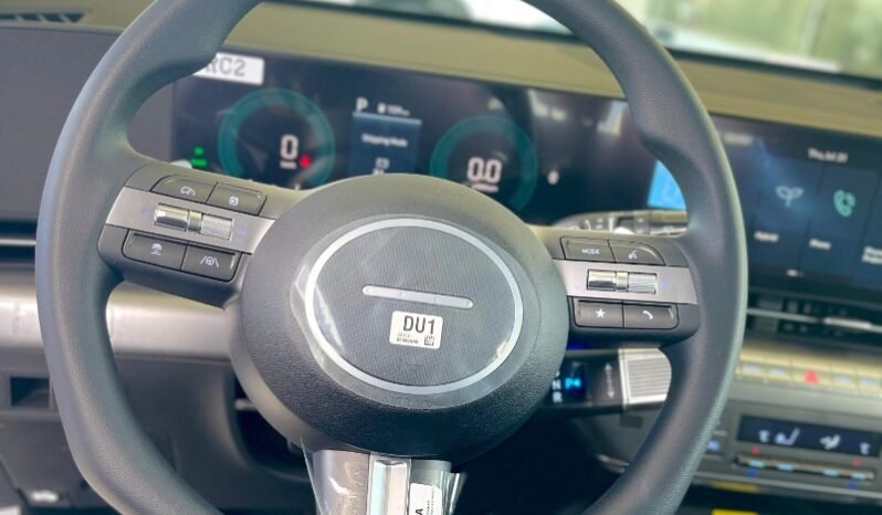 
								Hyundai Kona Hibrida Premium HEV full									