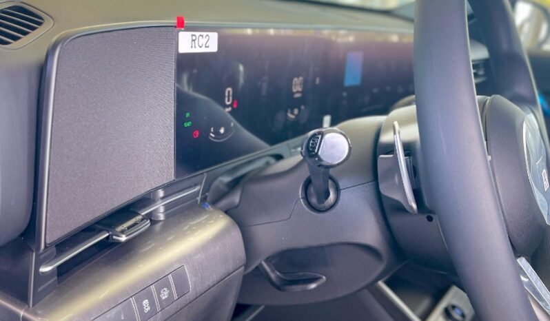 
								Hyundai Kona Hibrida Premium HEV full									