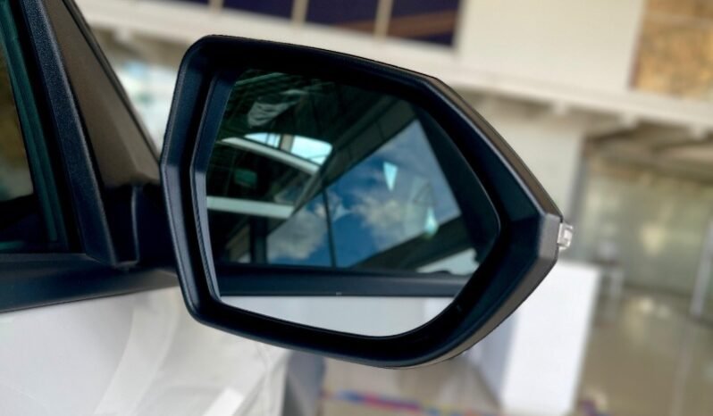 
								Hyundai Kona Hibrida Premium HEV full									