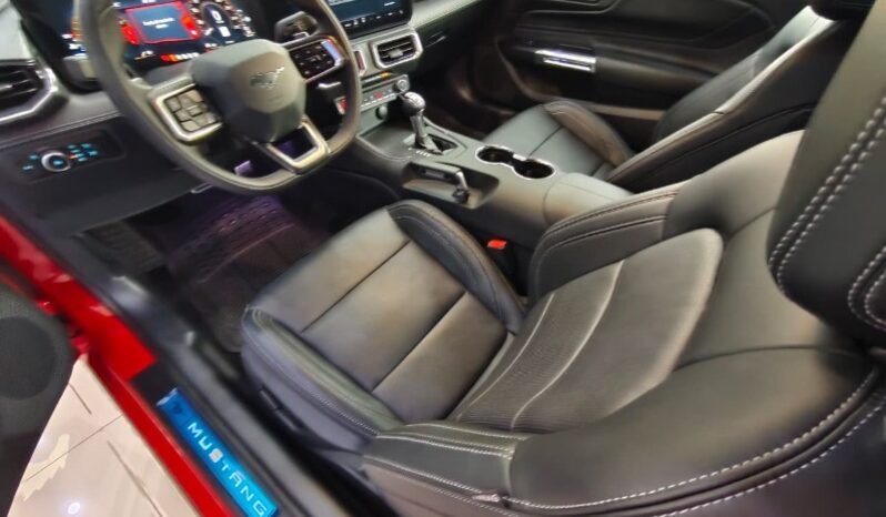 
								Ford Mustang GT 2025 full									