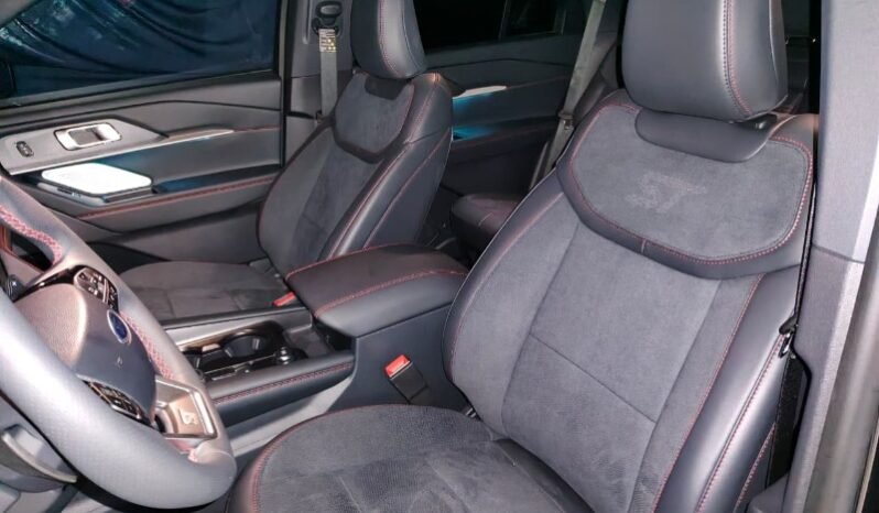 
								Ford explorer ST full									