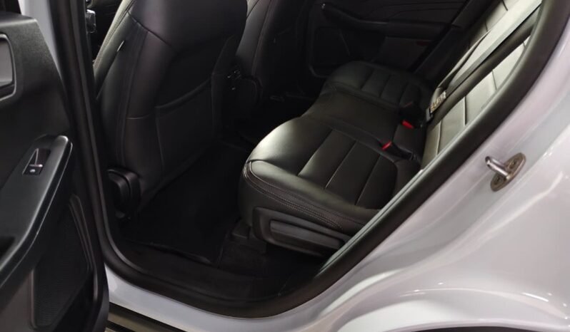 
								Ford escape active full									