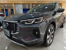 Ford escape platinum