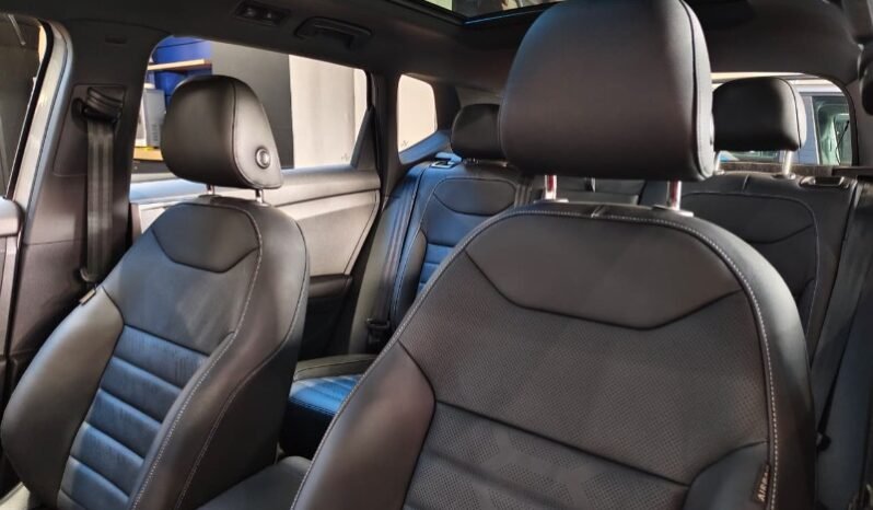 
								Volkswagen taos full									