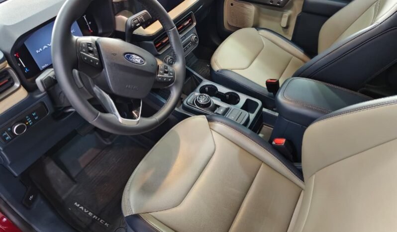 
								Ford Maverick Lariat full									