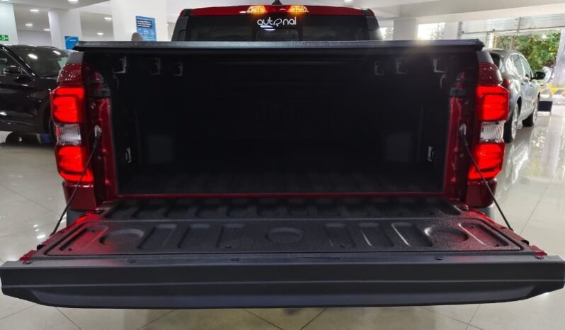 
								Ford Maverick Lariat full									