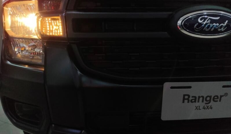 
								Ford Ranger XL 4X4 full									