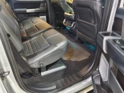 
										Ford F-150 PLATINUM full									
