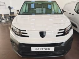 
										Peugeot Partner full									