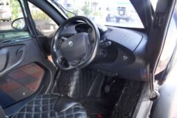 
										Renault TWIZY TECHNIC full									