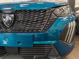 
										Peugeot 2008 Style Turbo full									