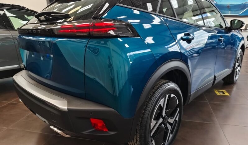 
								Peugeot 2008 Style Turbo full									