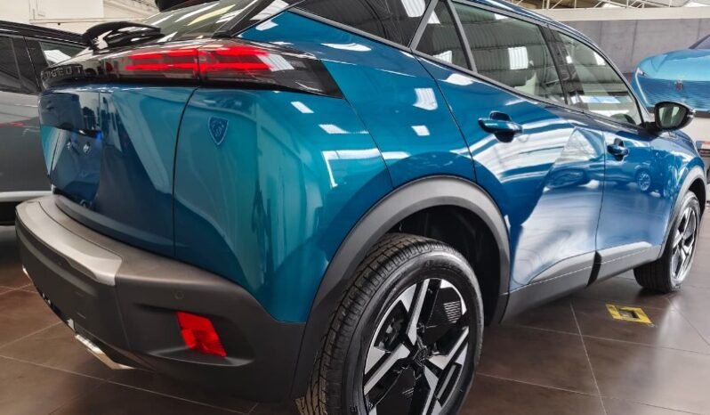 
								Peugeot 2008 Style Turbo full									