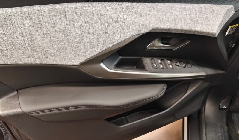 
								Peugeot 5008 full									