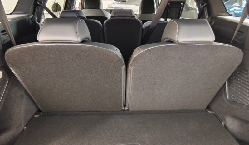 
								Peugeot 5008 full									