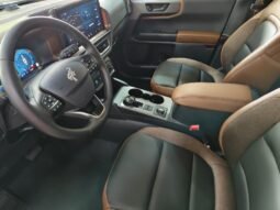 
										Ford Bronco sport outerbanks full									