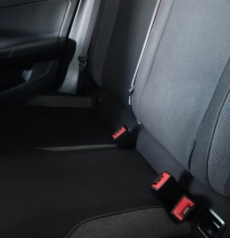 
Volkswagen polo track full									