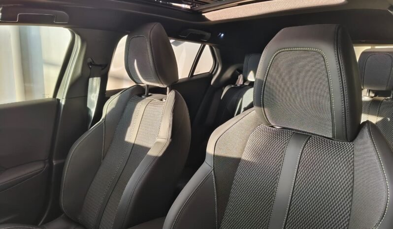 
								Peugeot 2008 GT Line full									