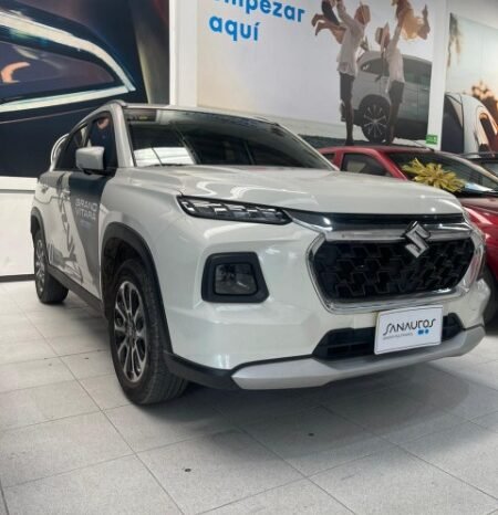 
								Suzuki Grand Vitara full									