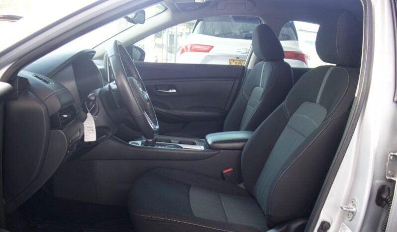 
								Nissan sentra advance full									