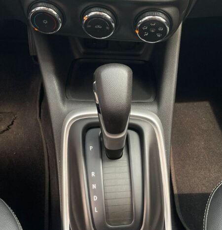 
								Chevrolet Tracker LTZ full									
