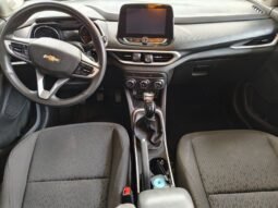 
										Chevrolet Tracker full									