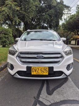 
										Ford escape titanium 4×4 full									
