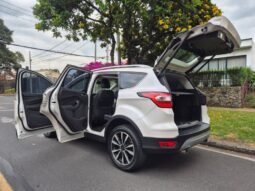 
										Ford escape titanium 4×4 full									