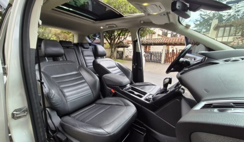 
								Ford escape titanium 4×4 full									