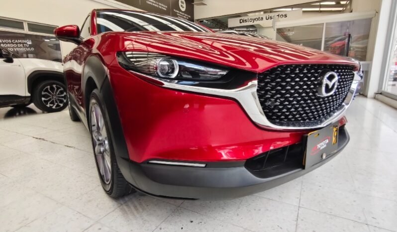 
								Mazda cx30 full									