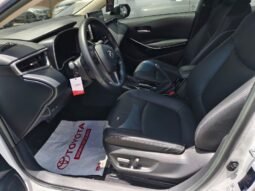 
										Toyota Corolla Sedán SEG full									