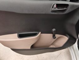 
										Kia Cerato full									
