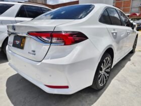 Toyota Corolla Sedán SEG