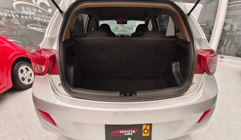 
								Kia Cerato full									
