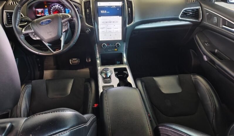 
								Ford Edge ST full									