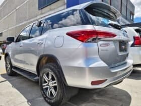 Toyota Fortuner SW4