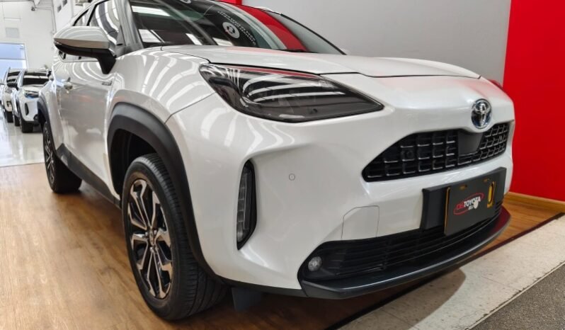 
								Toyota YARIS CROSS full									