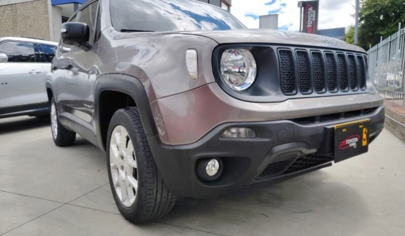 
								Jeep Renegade full									