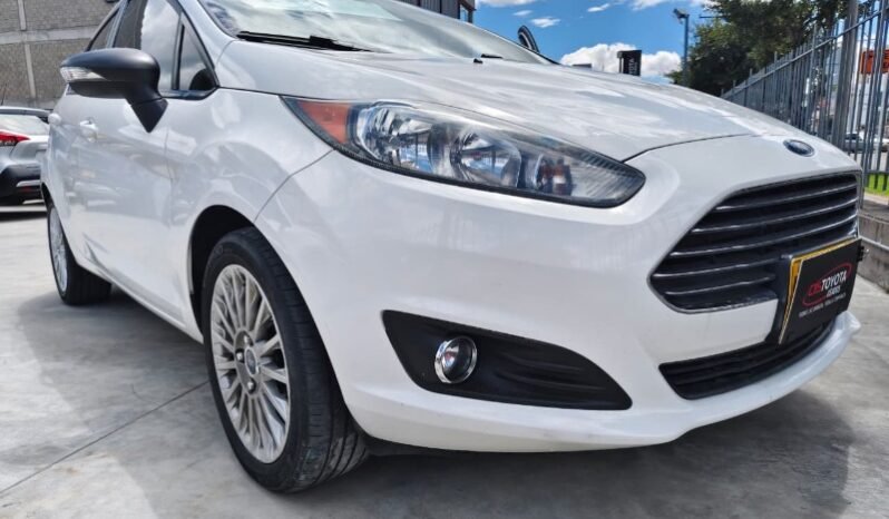 
								Ford Fiesta SE 1.6 full									