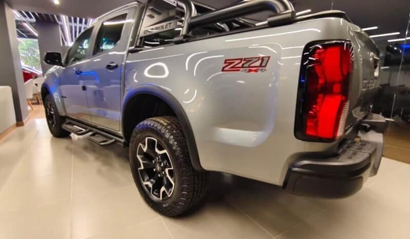 
Chevrolet Colorado Z71 full									