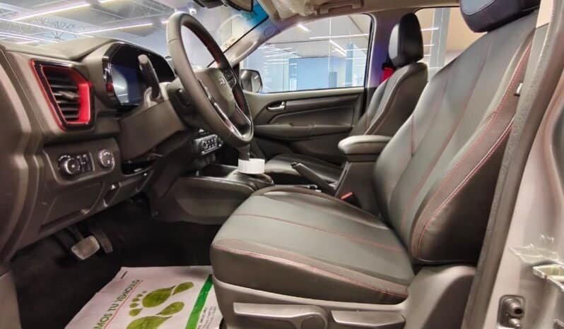 
Chevrolet Colorado Z71 full									