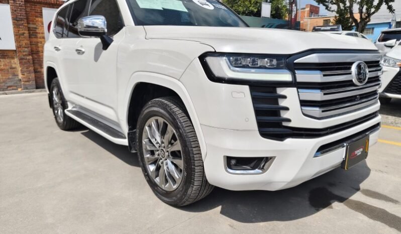 Toyota Land Cruiser ZX full